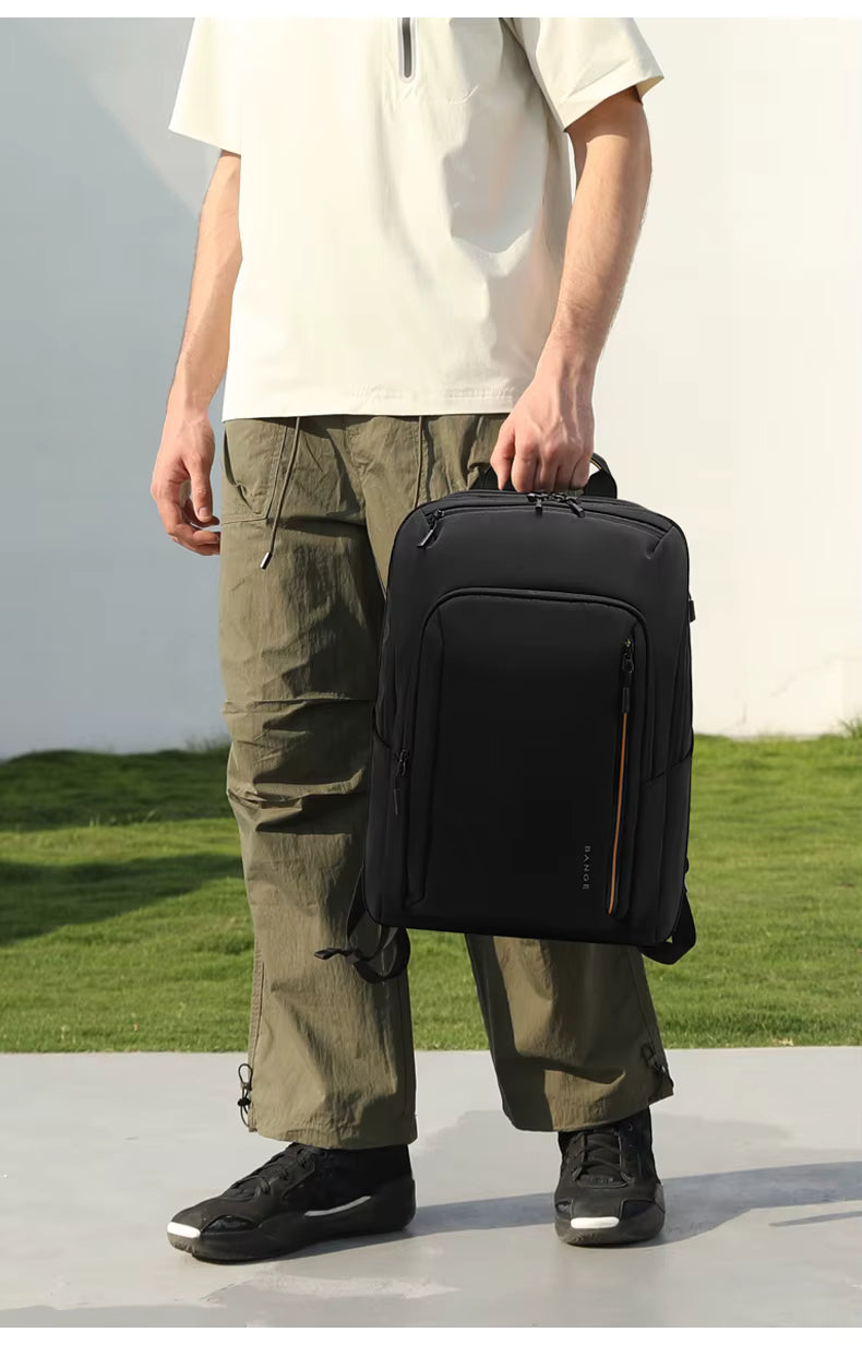 BANGE BG-7856 15.6" Sports Backpack — strap detail