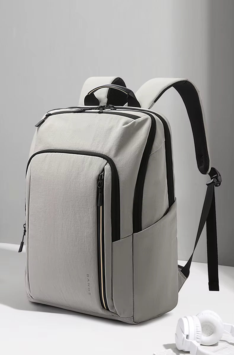 BANGE BG-7856 15.6" Sports Backpack — feature detail