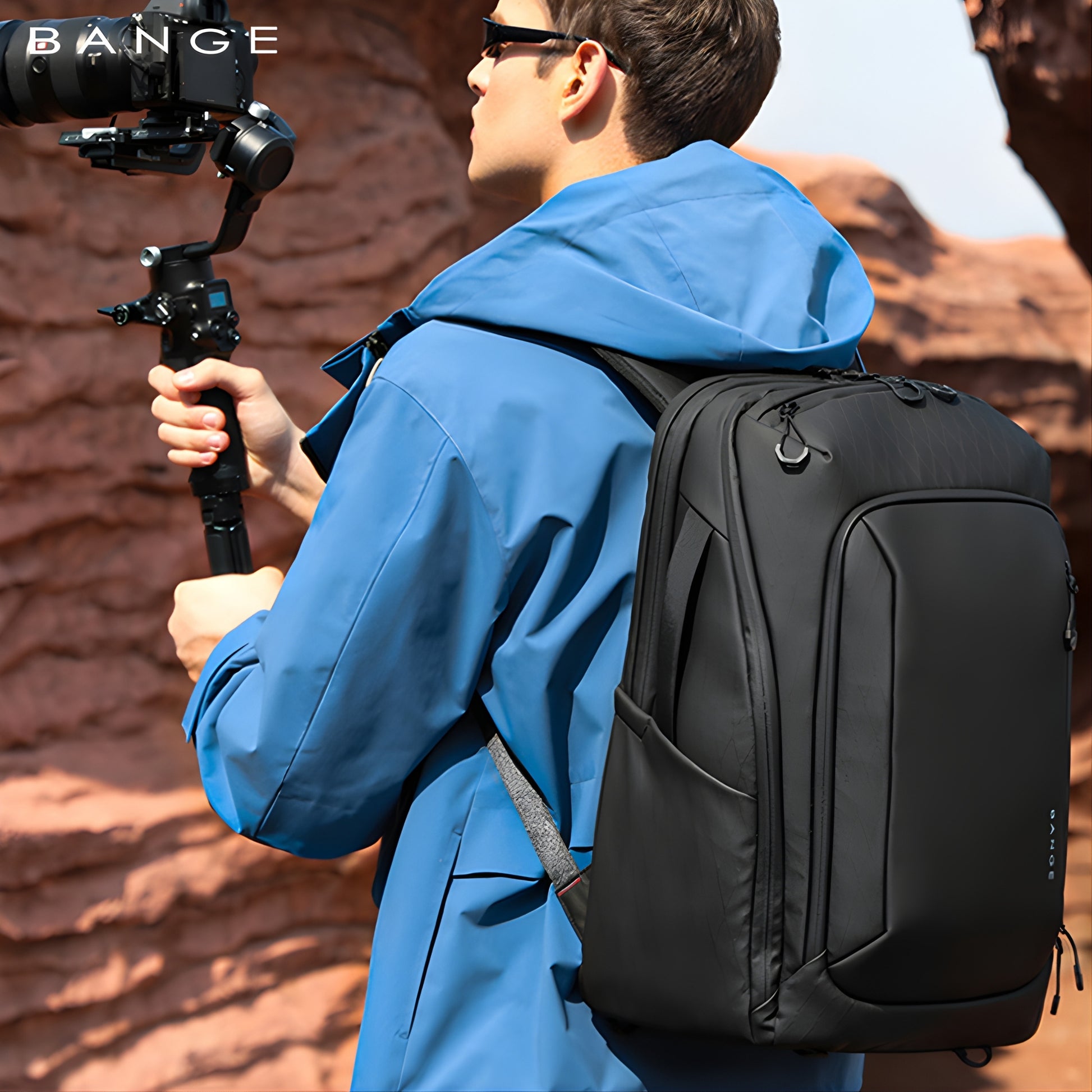 BANGE BG-XJ325 Waterproof Camera Backpack — lifestyle shot