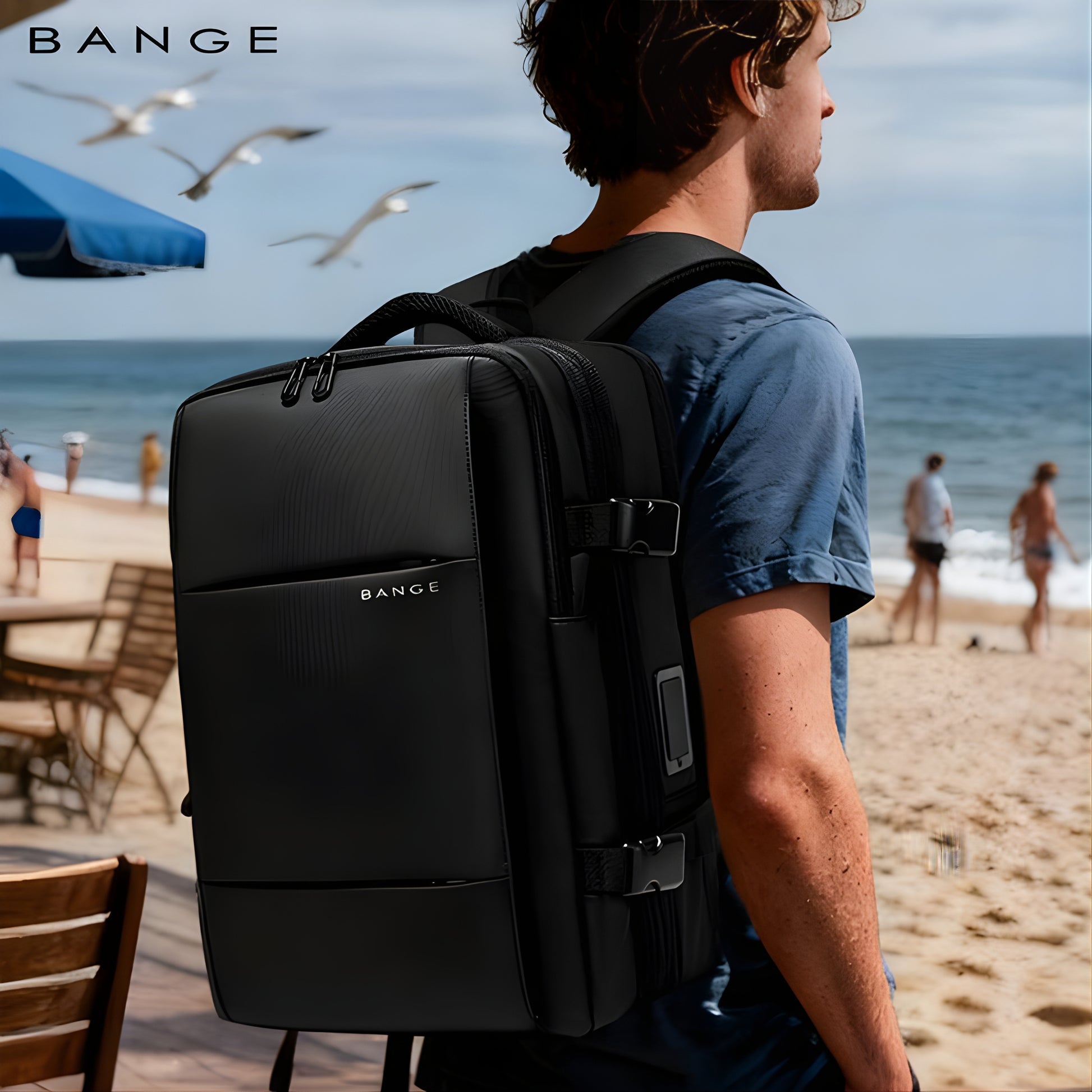 Caren: Expandable Multi-Layered Backpack with Air Compression System — bottom view