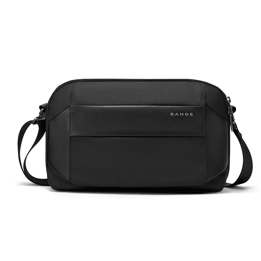 Designed for daily errands and urban travel, the black Syren BANGE BG-7717 provides a modern profile and organized compartments